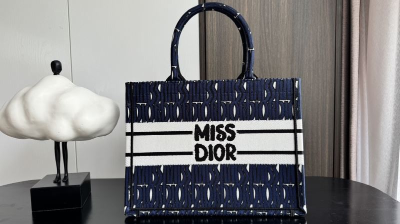 chr1st1an D10r shopping bags